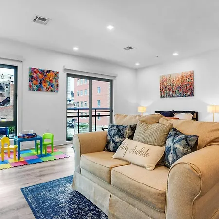 New! Vibrant Large Studio Dwntwn 18 Mins To Nyc Newark Exterior photo