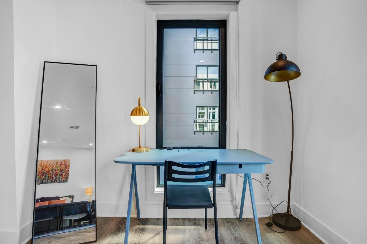 New! Vibrant Large Dwntwn 18 Mins To Nyc